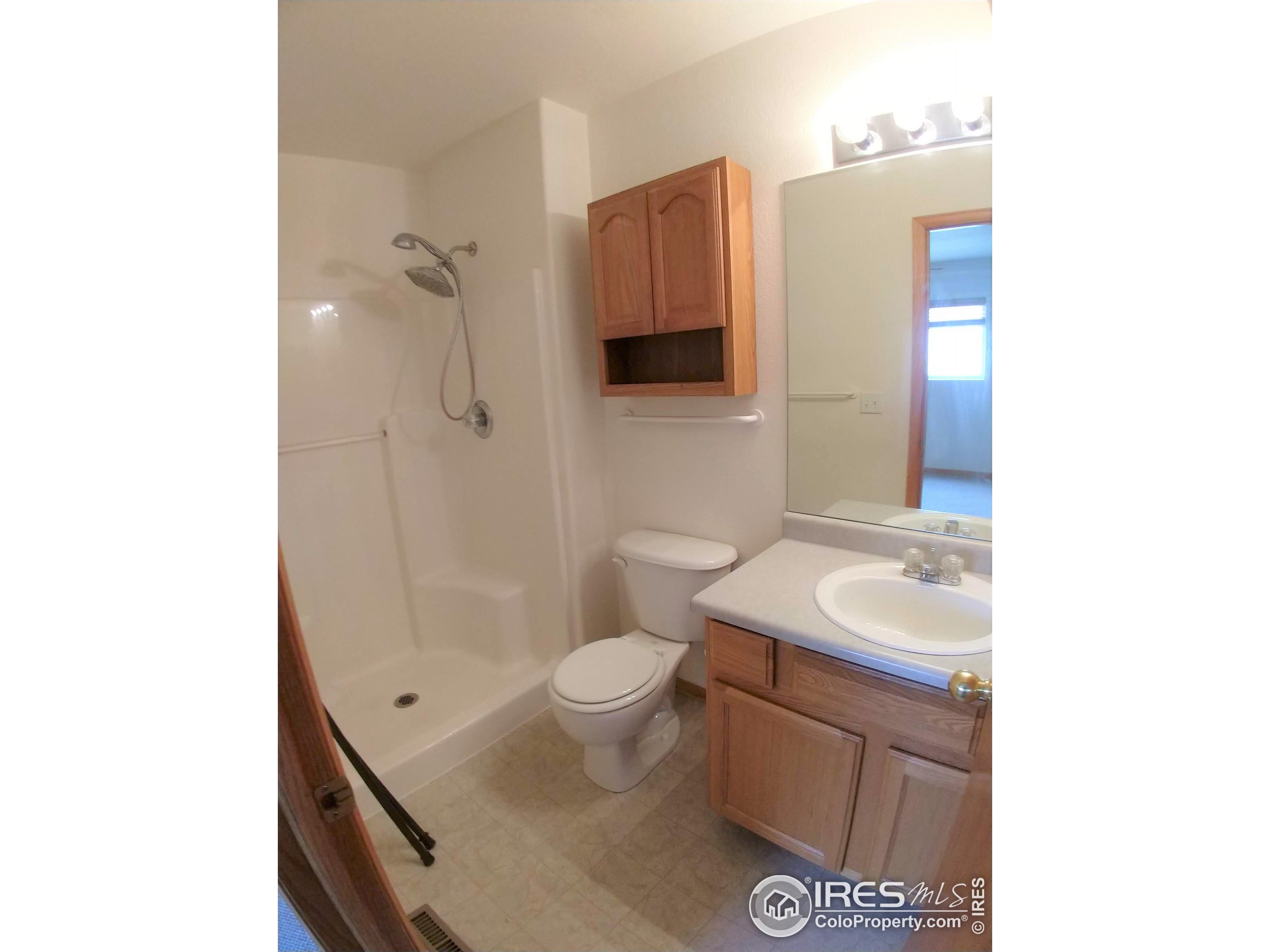 1601 Great Western Dr L-8