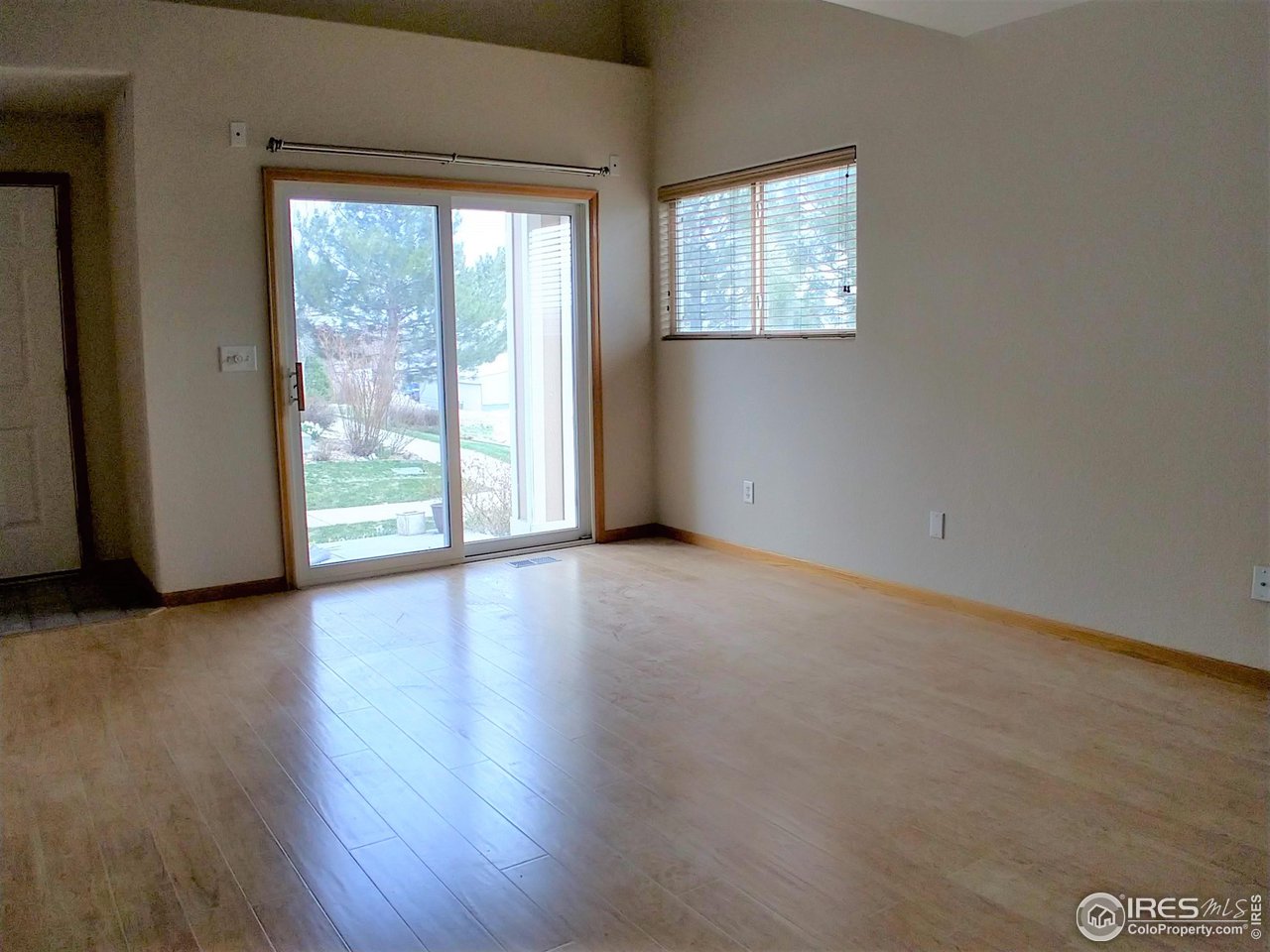 1601 Great Western Dr L-8