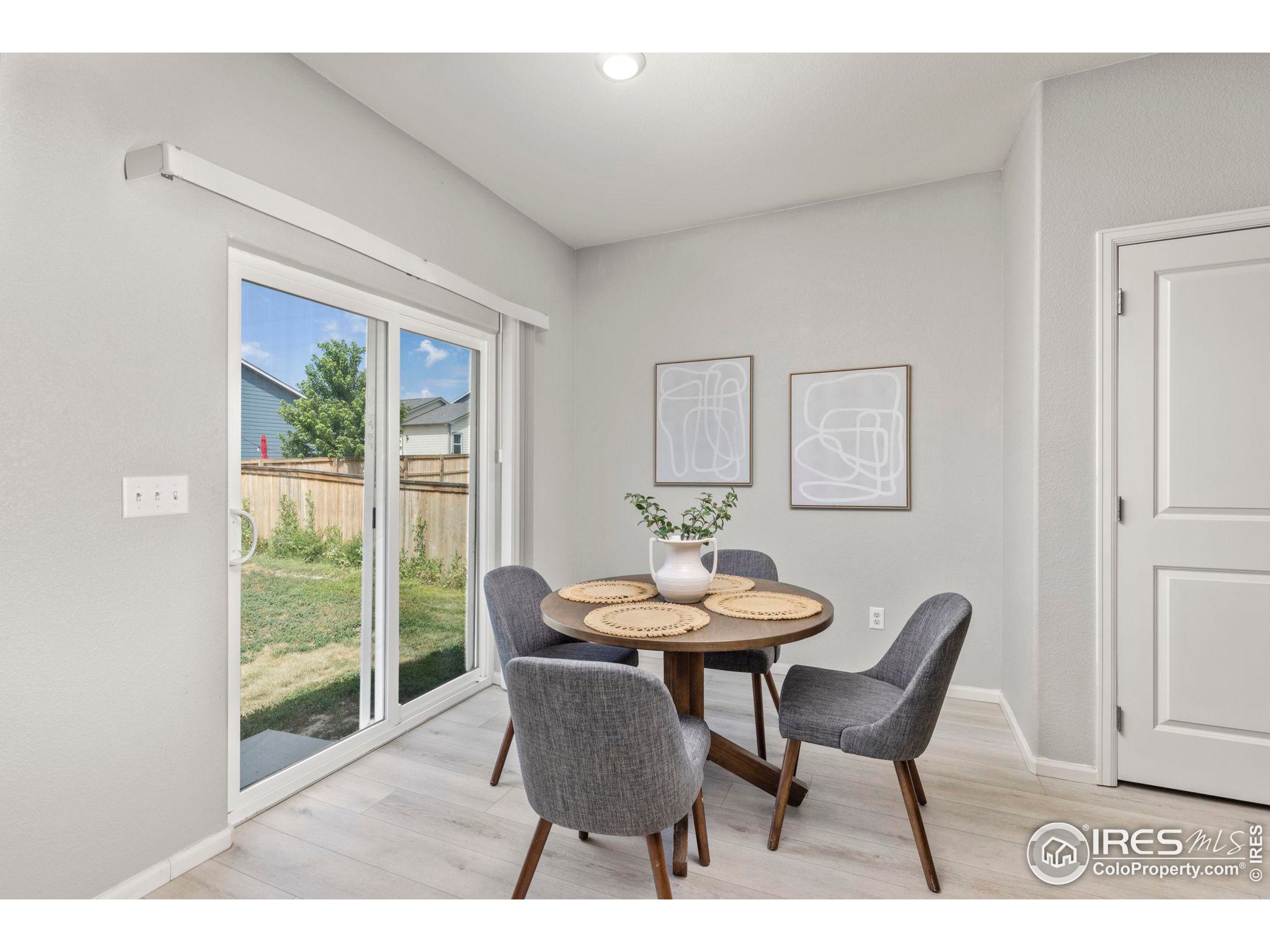 993 Cascade Falls St