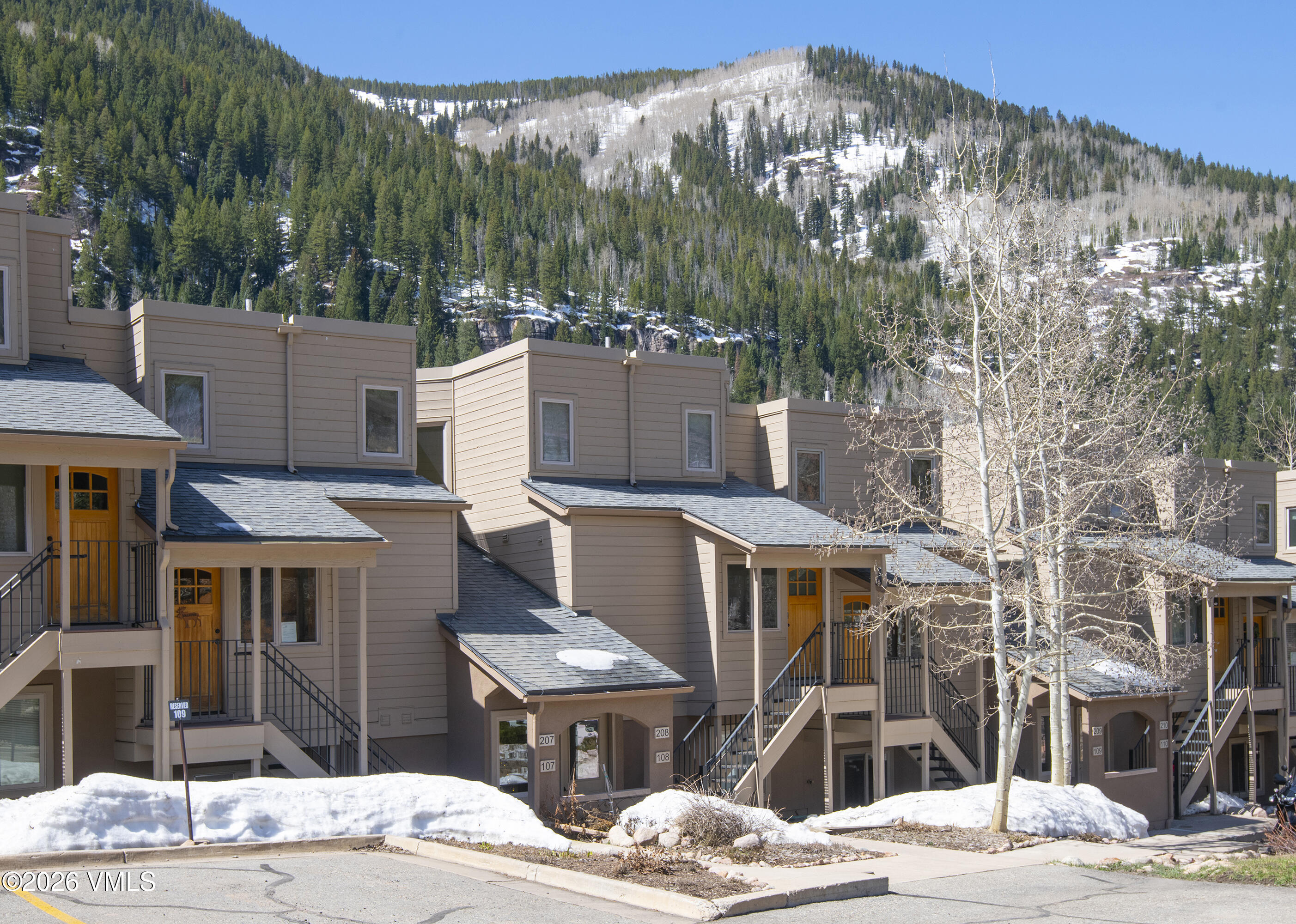 4192 Spruce 109-A