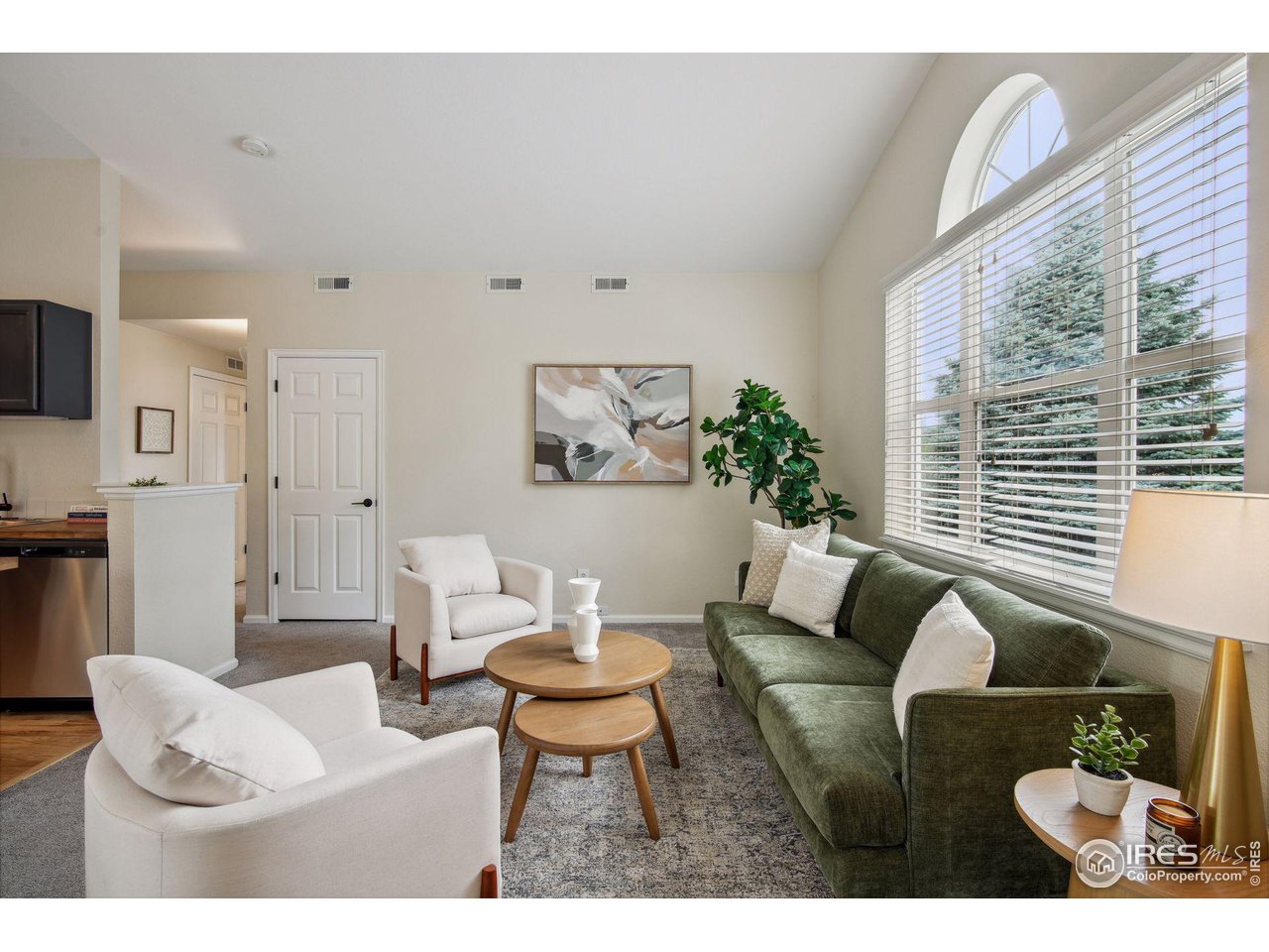 635 Gooseberry Dr 2003