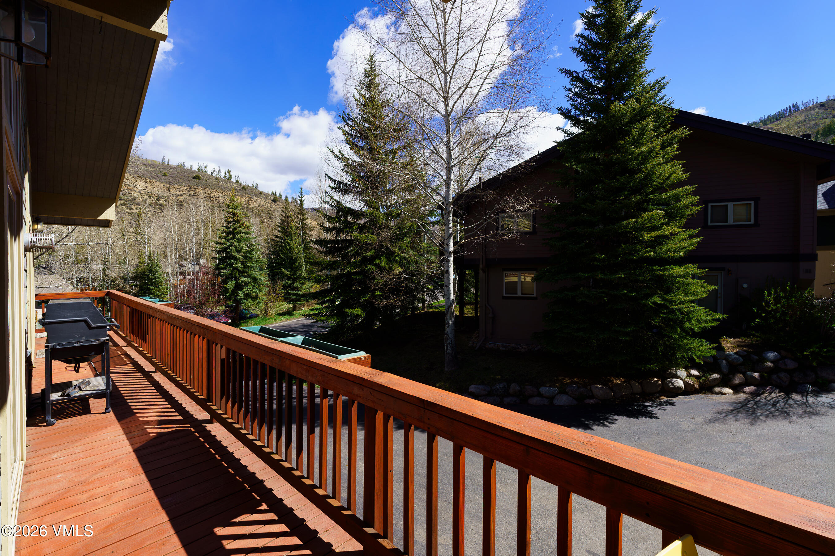 2782 Kinnikinnick Road 9B