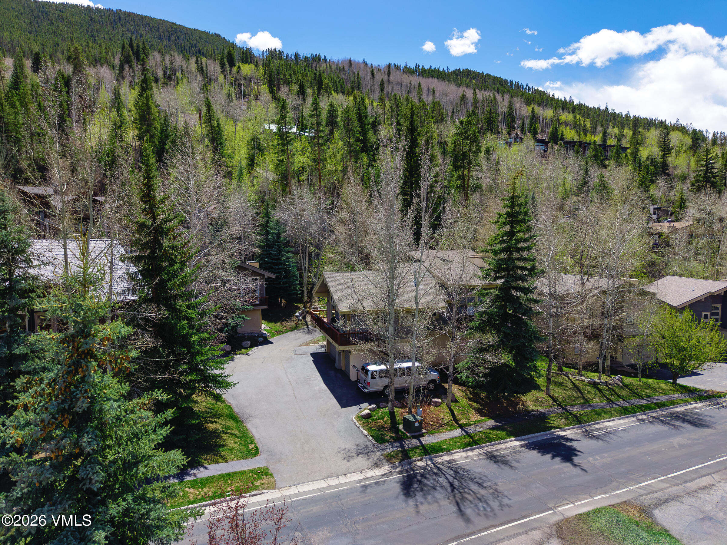 2782 Kinnikinnick Road 9B