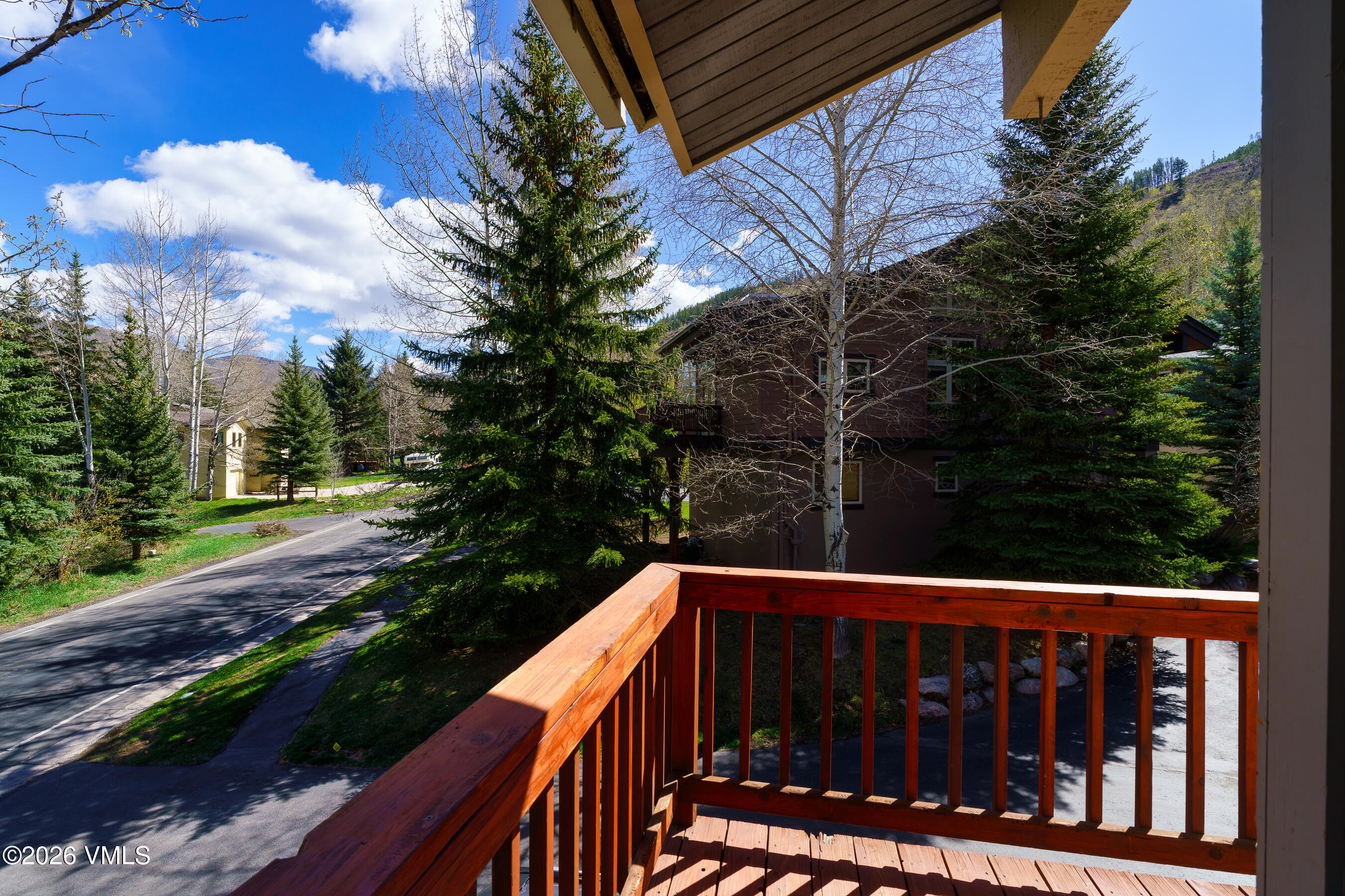 2782 Kinnikinnick Road 9B
