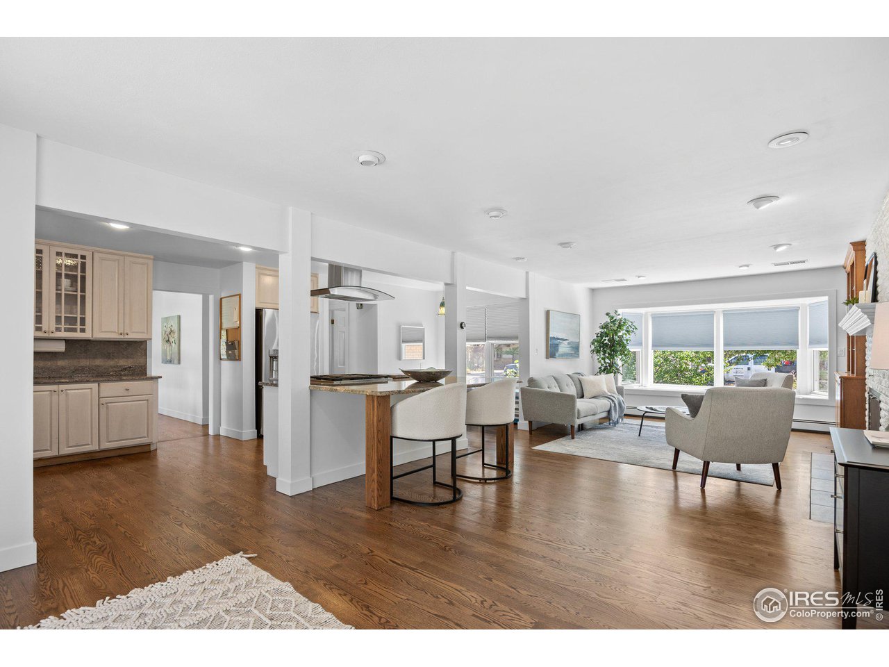 861 Cypress Dr