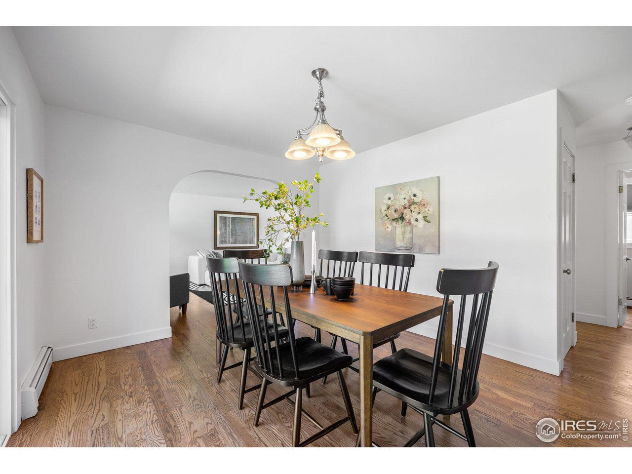 861 Cypress Dr
