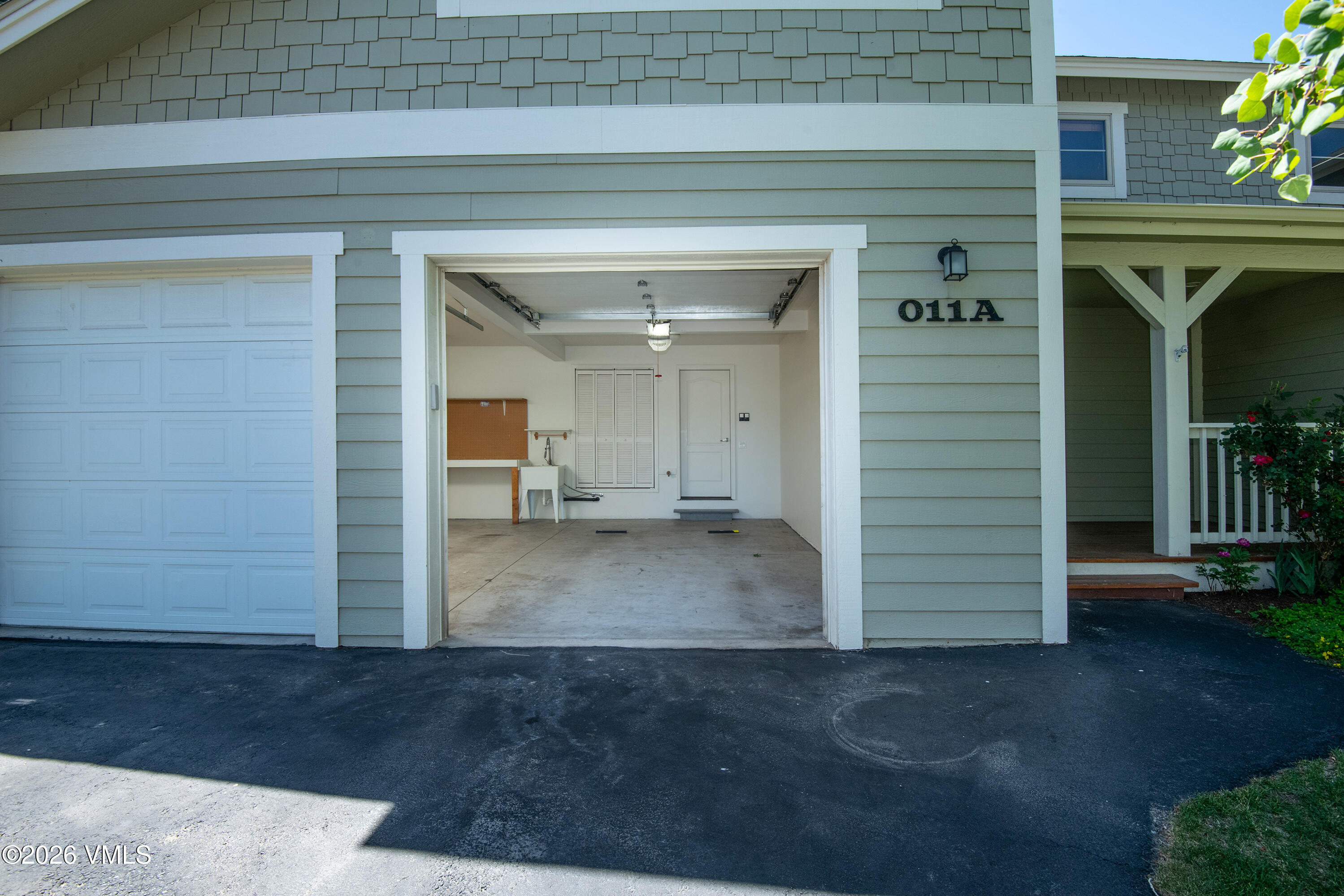 11 Bartholomew Court A