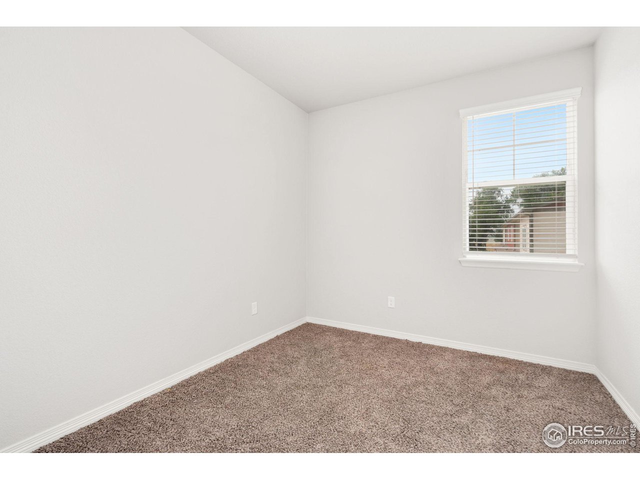 1691 Grand Ave 4