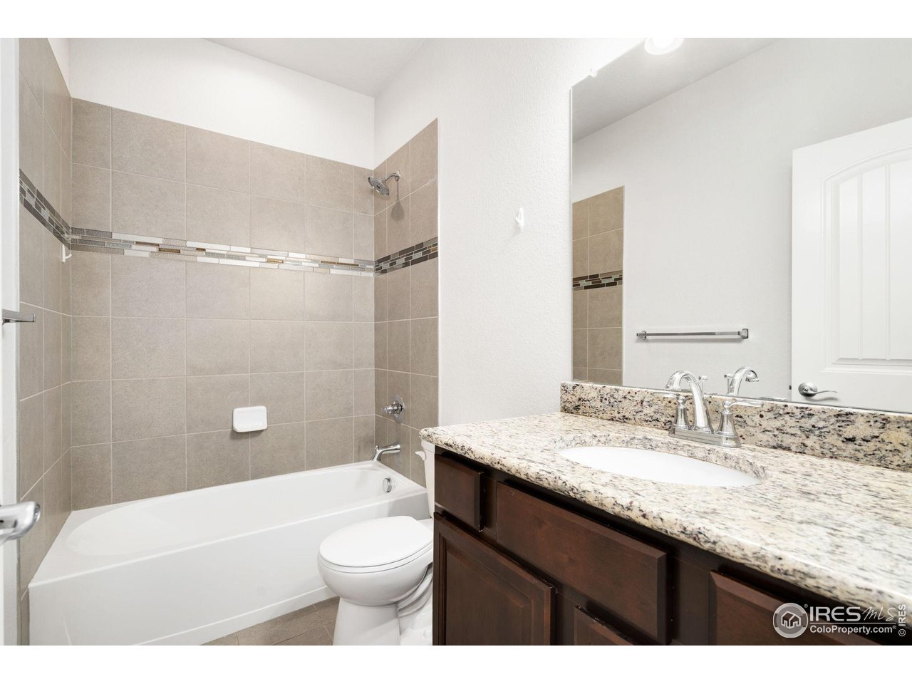 1691 Grand Ave 4
