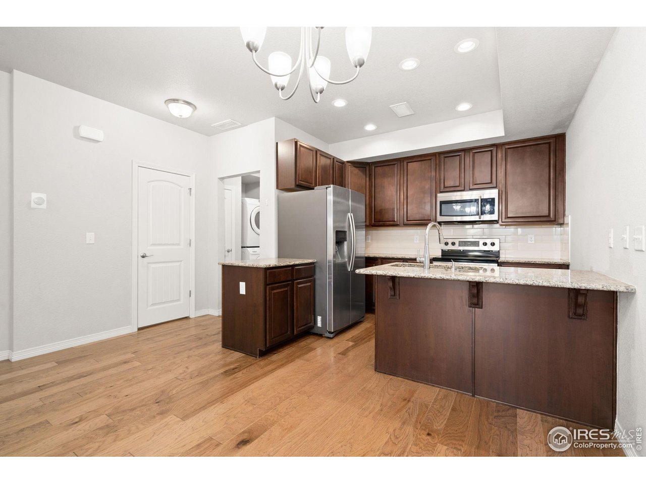 1691 Grand Ave 4