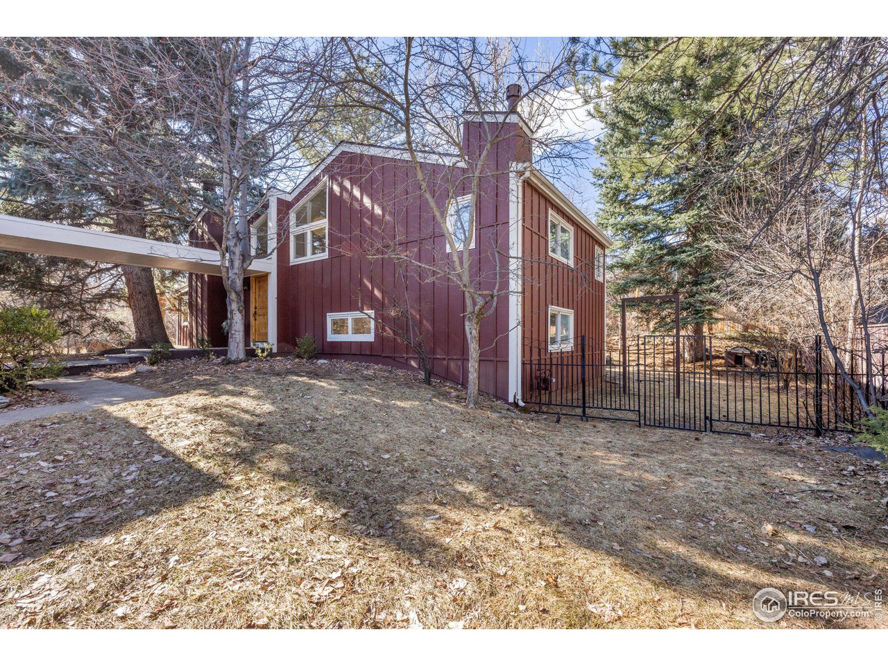 3918 Orchard Ct