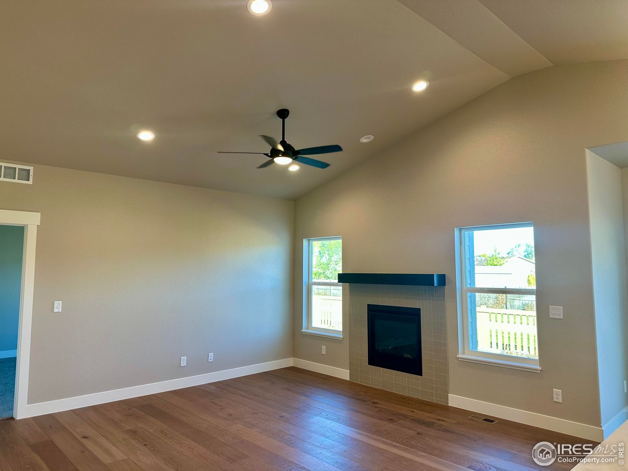 3274 Buffalo Grass Ln