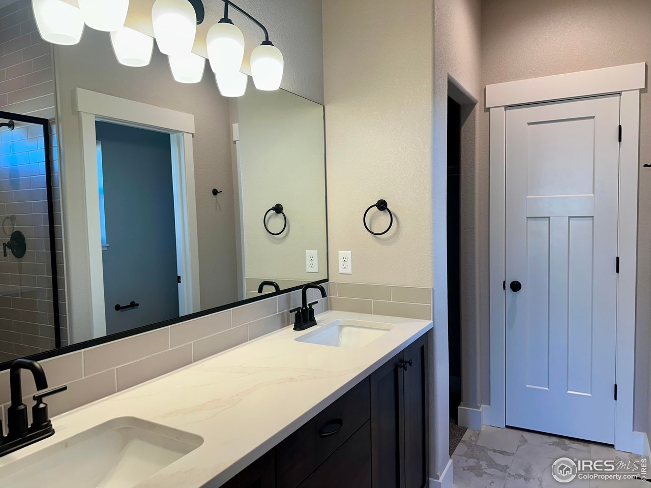 3274 Buffalo Grass Ln