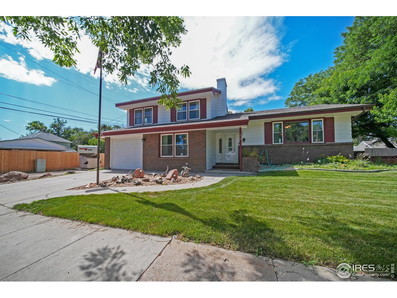 616 W Kiowa Ave