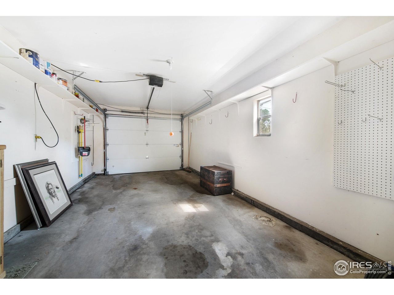 616 W Kiowa Ave