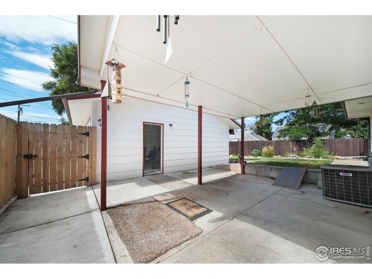 616 W Kiowa Ave