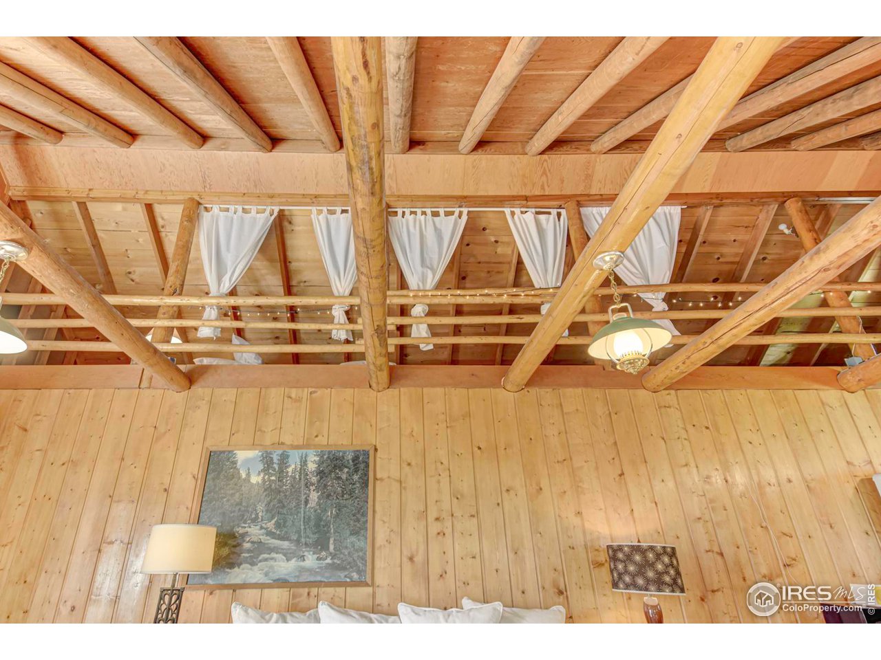 349 Peaceful Valley Rd