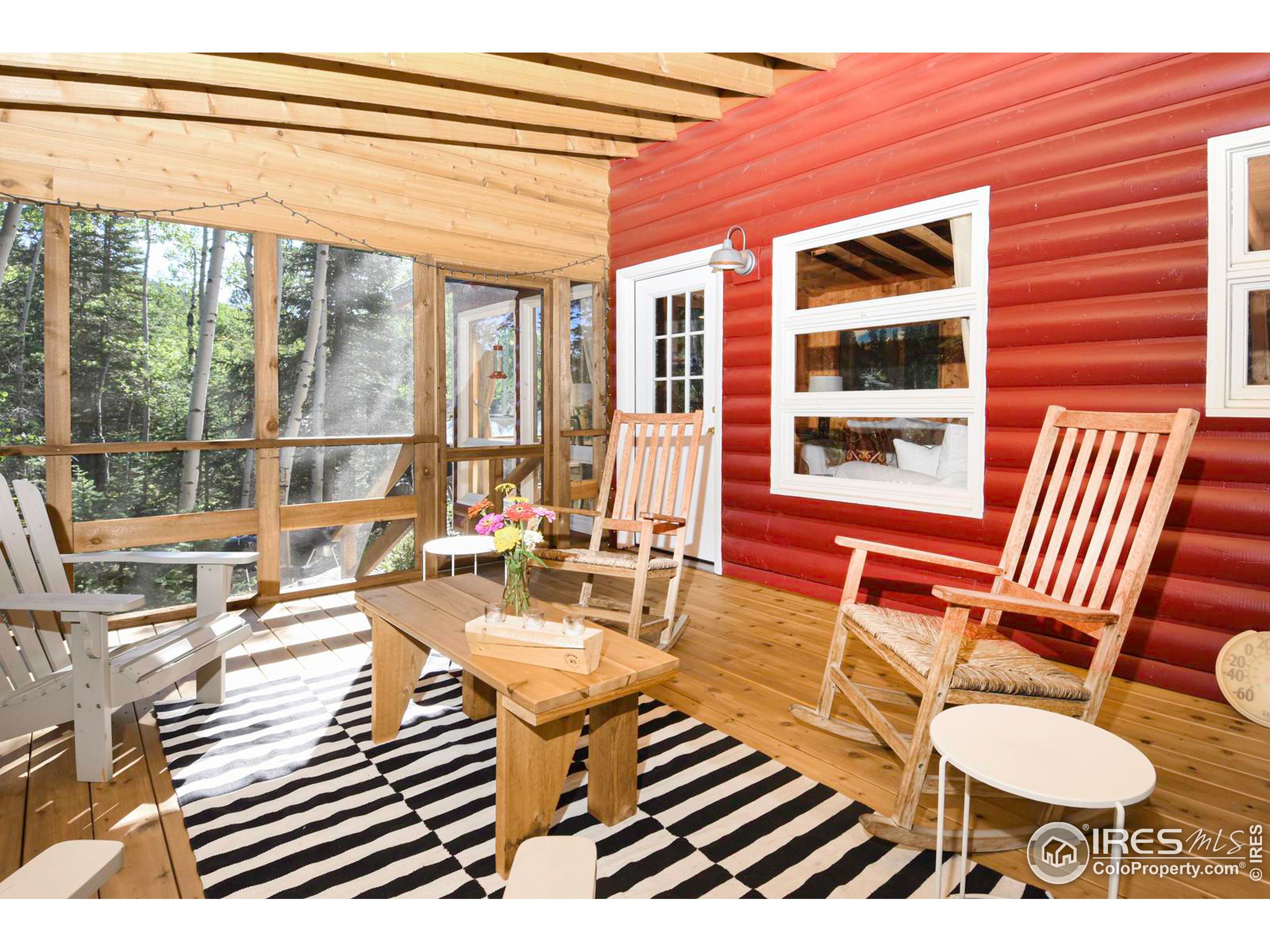 349 Peaceful Valley Rd