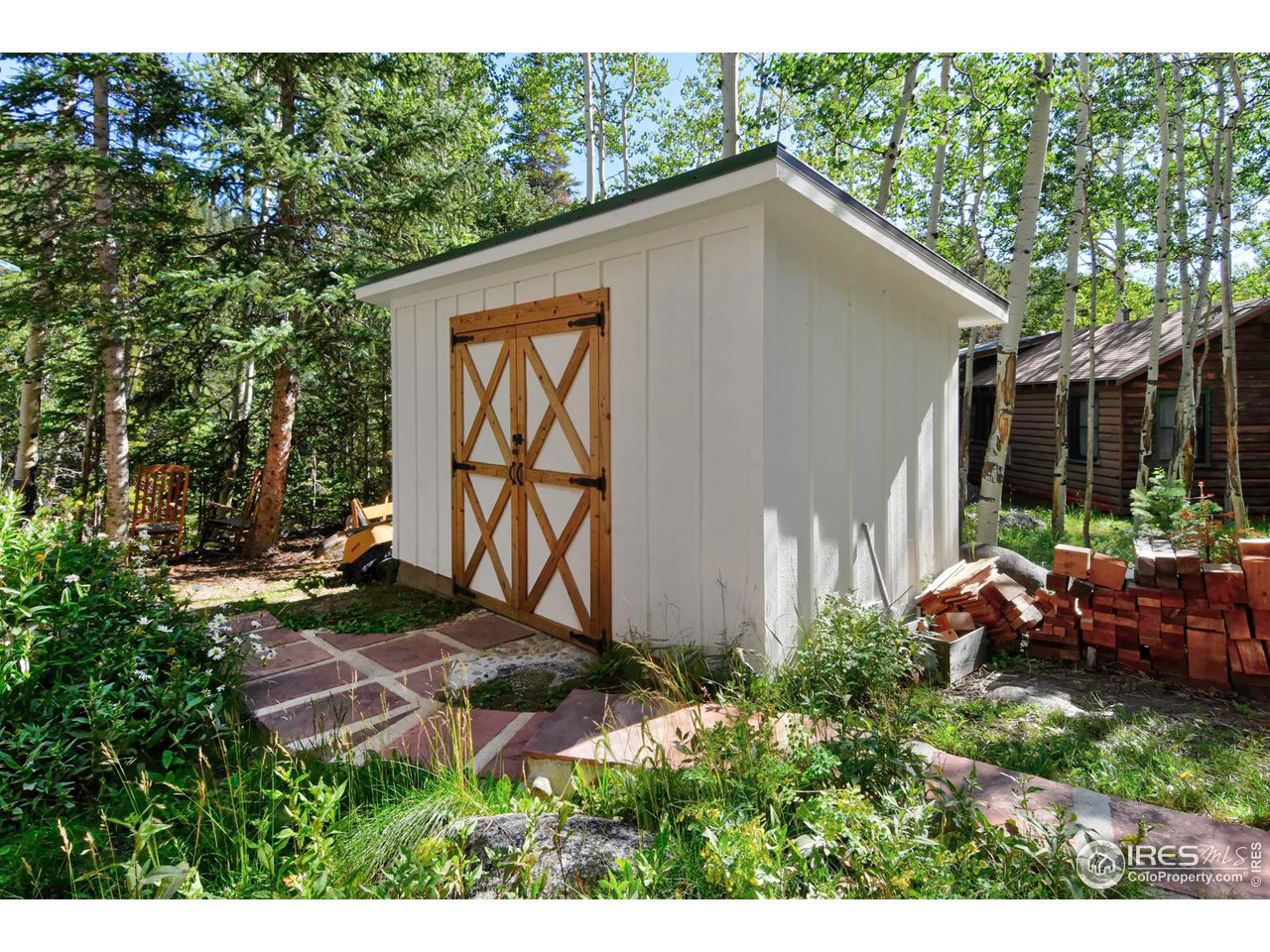 349 Peaceful Valley Rd