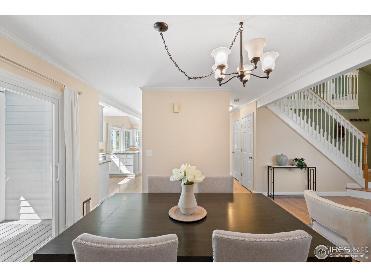 650 Columbine Ct
