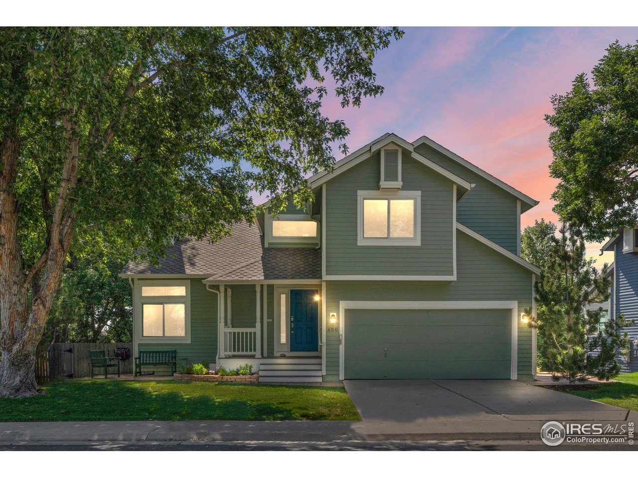 650 Columbine Ct