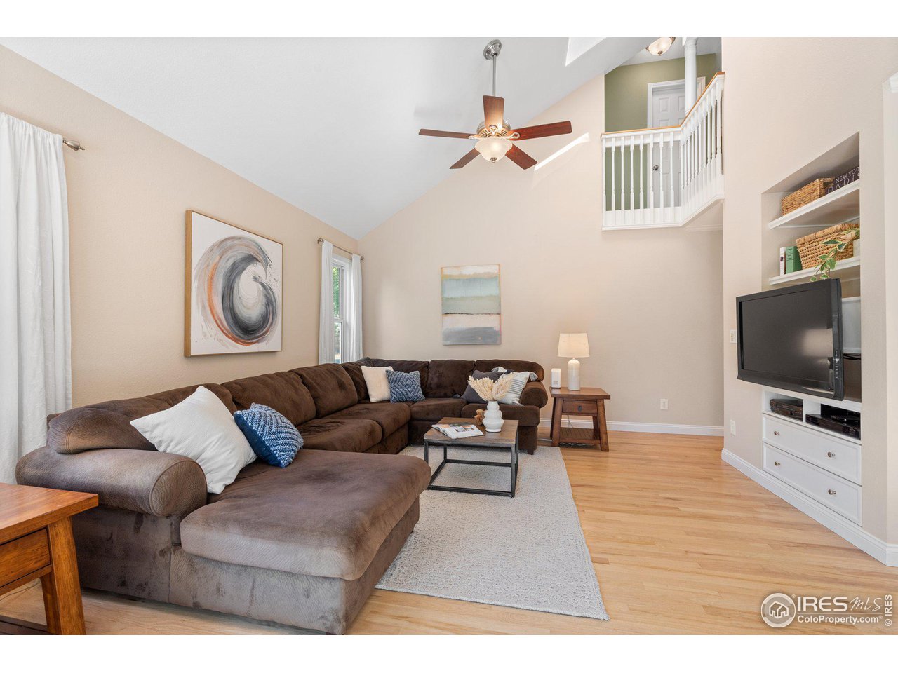 650 Columbine Ct