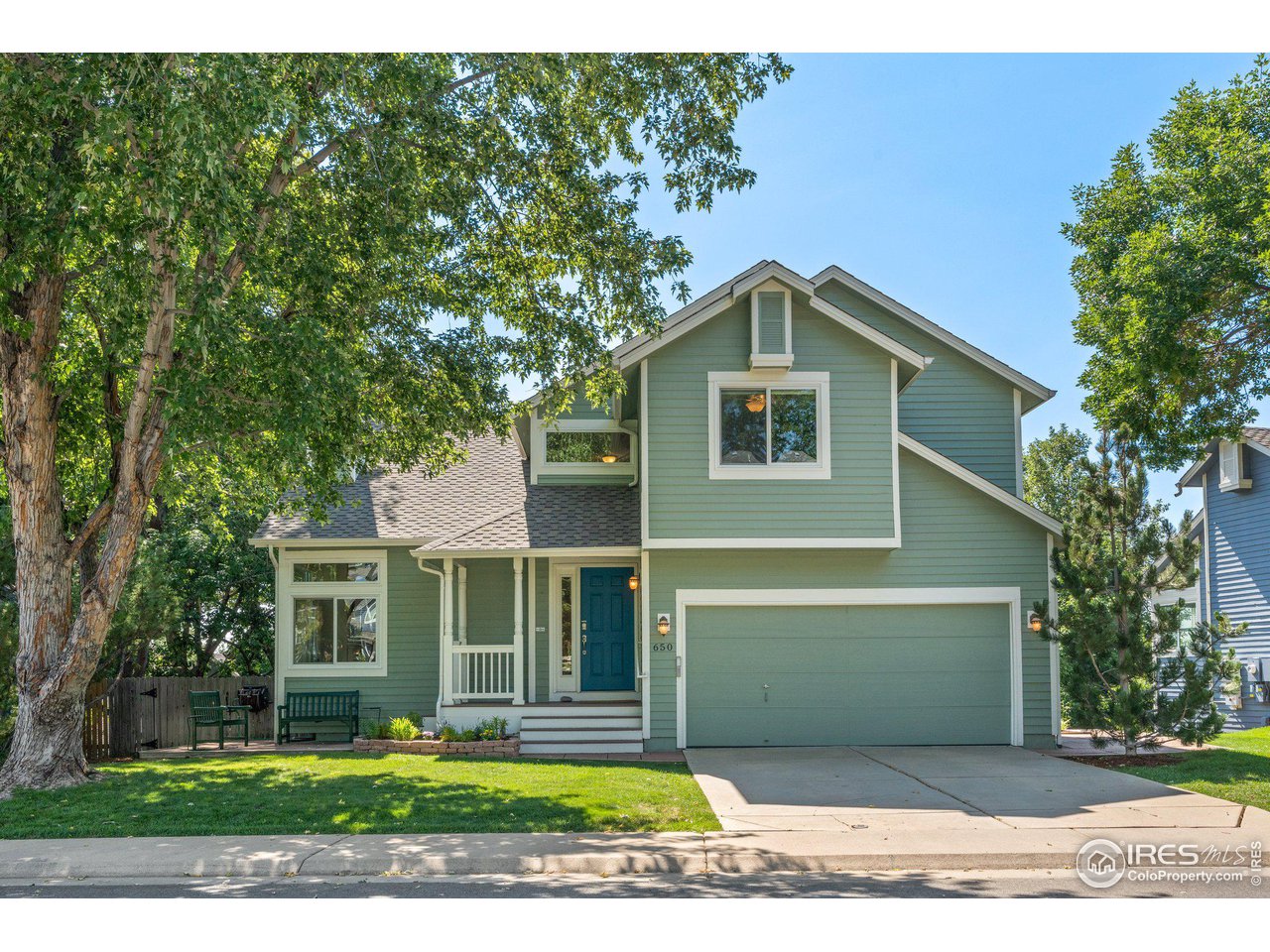 650 Columbine Ct