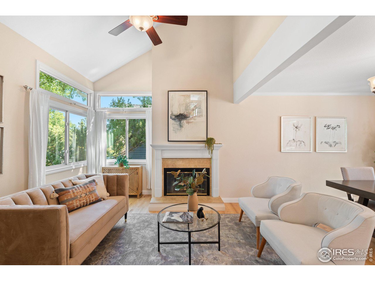 650 Columbine Ct
