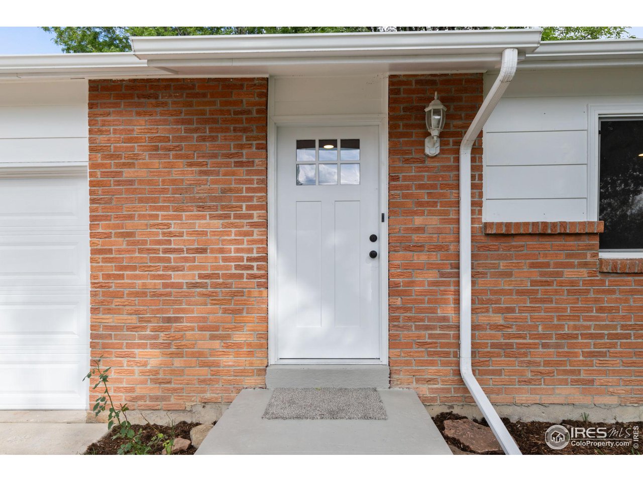 1110 Jennifer Drive