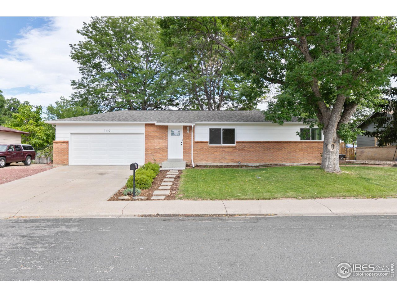 1110 Jennifer Drive