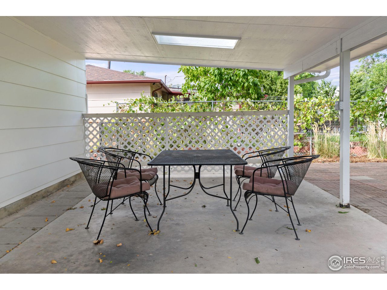 1110 Jennifer Drive