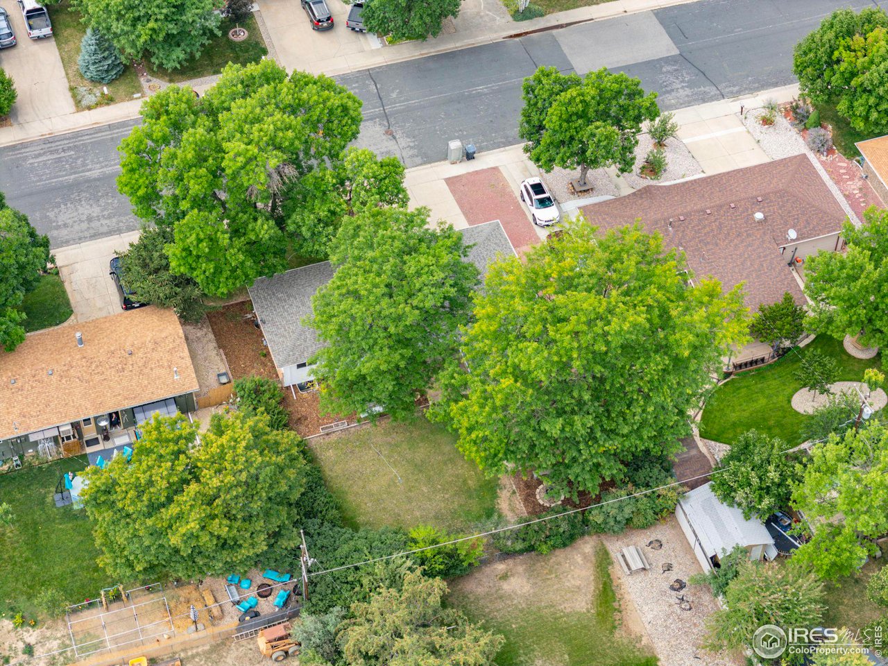 1110 Jennifer Drive