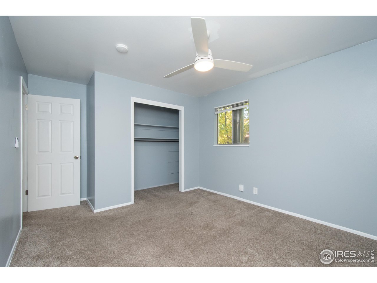1129 Skyline Dr