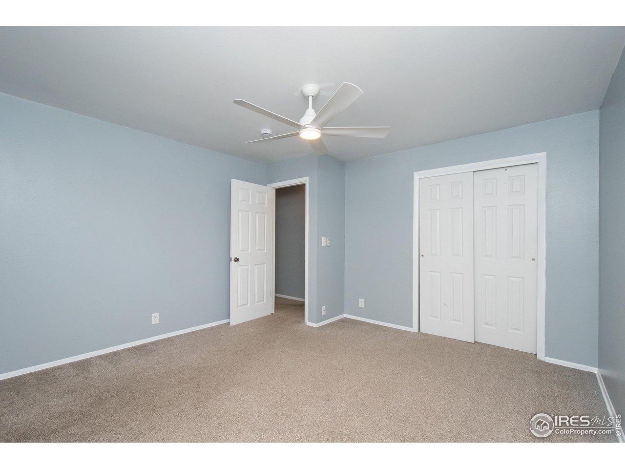 1129 Skyline Dr