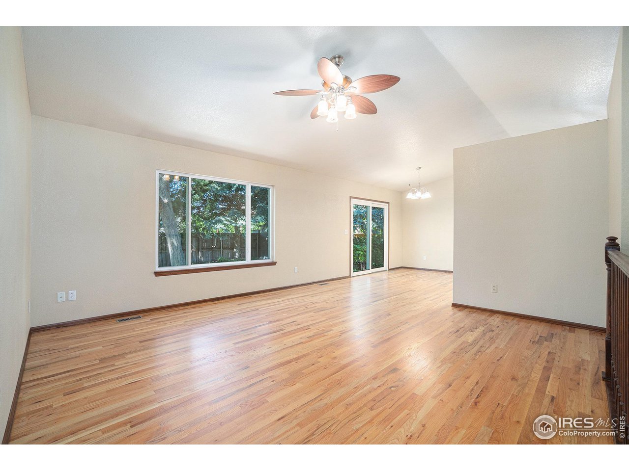 317 N 45th Ave Ct