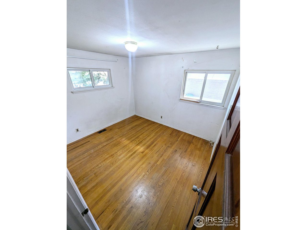8219 Nola Dr