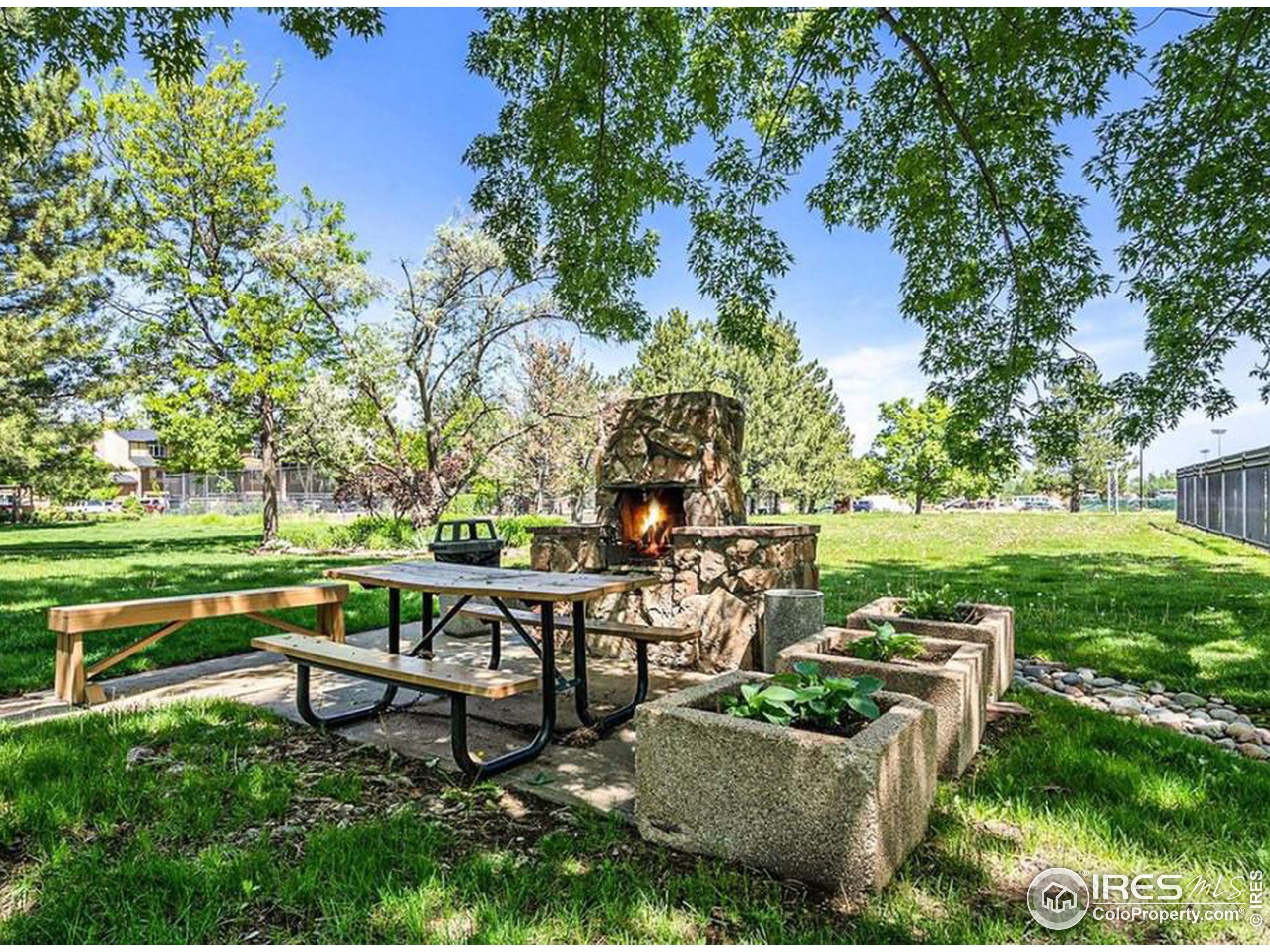 3000 Colorado Ave B-105