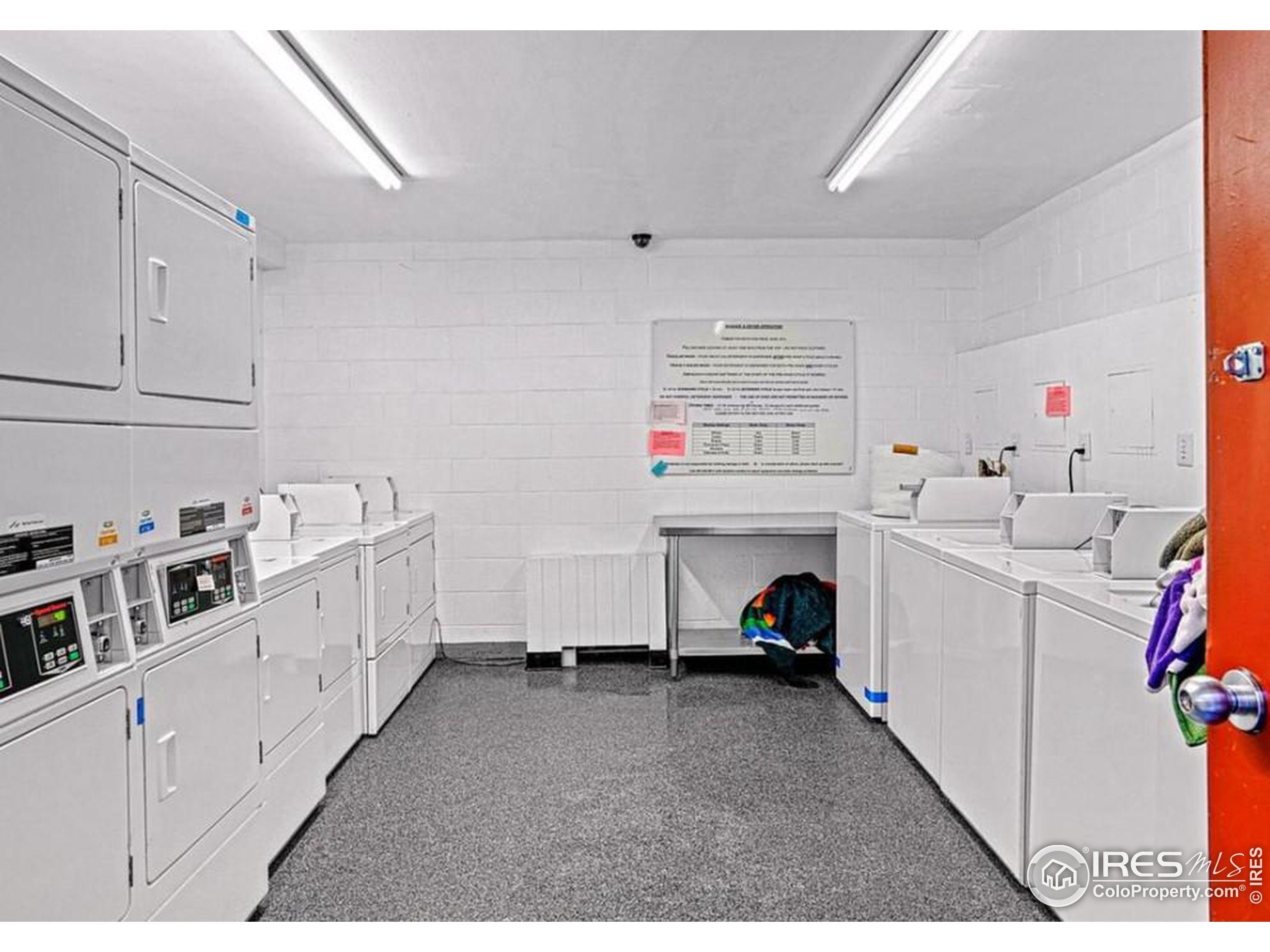 3000 Colorado Ave B-105