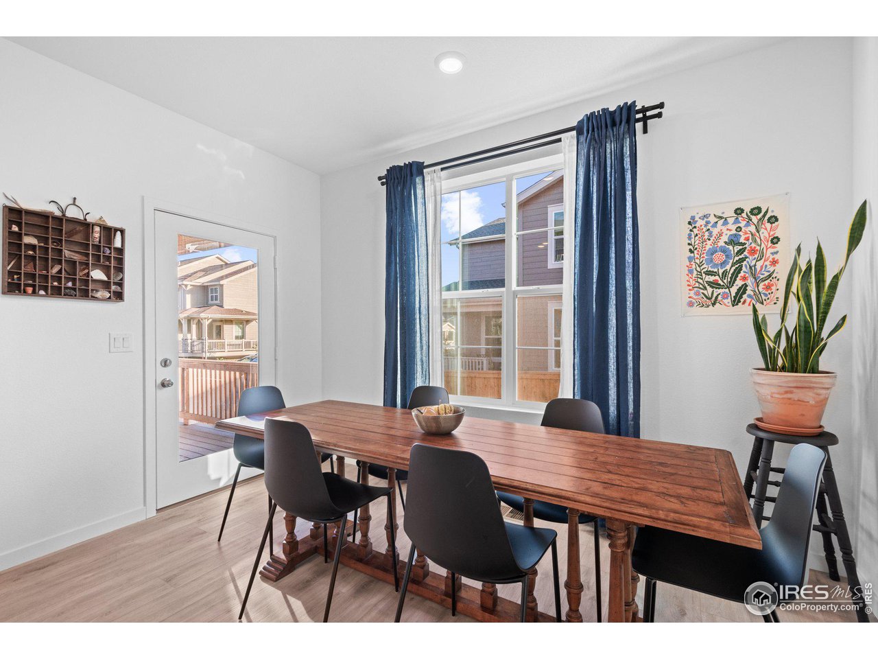 660 Eldorado Dr