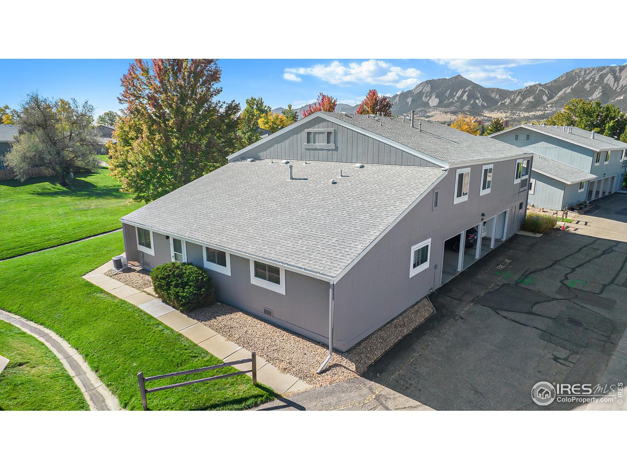 1160 Monroe Dr A