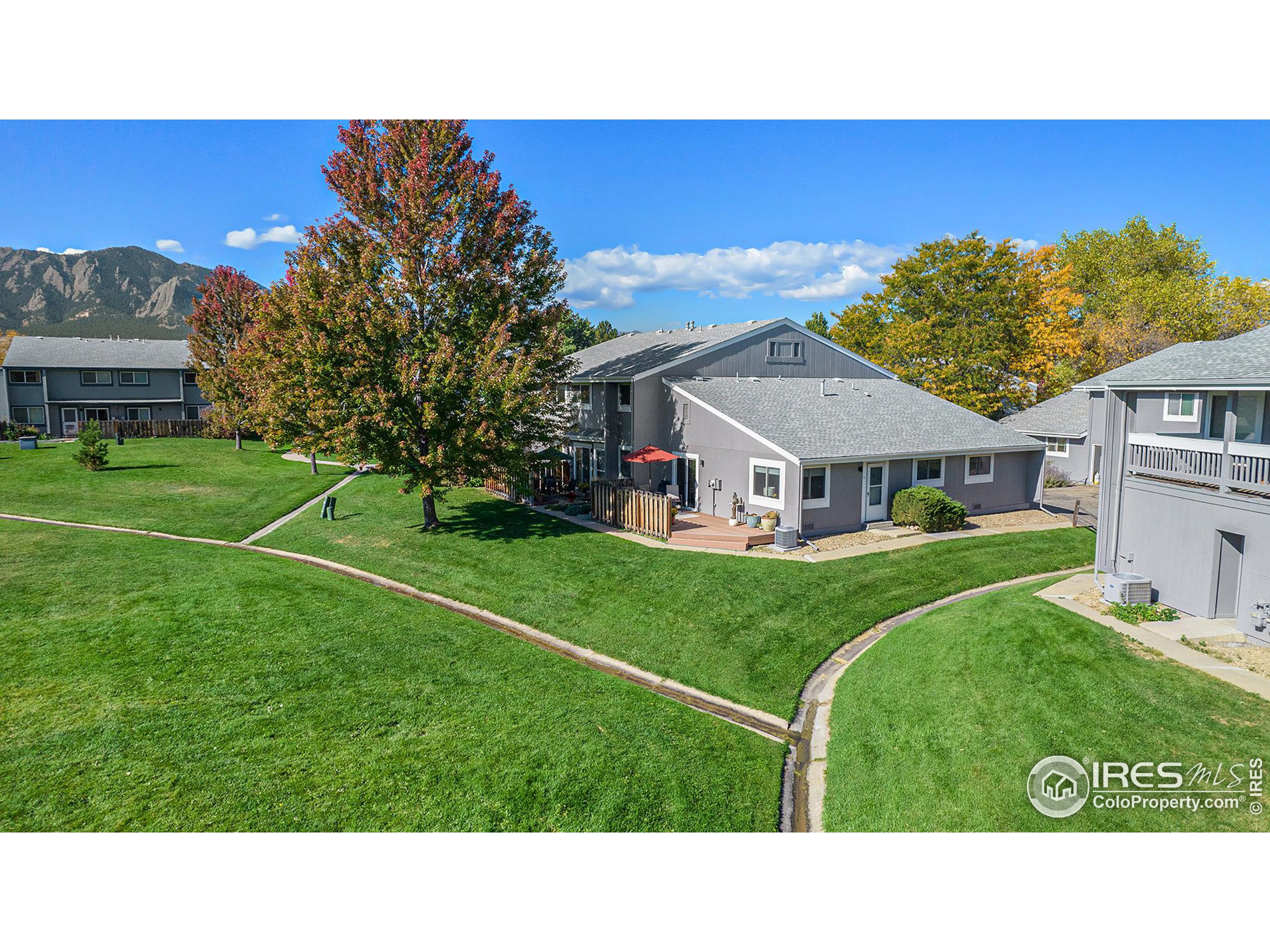1160 Monroe Dr A