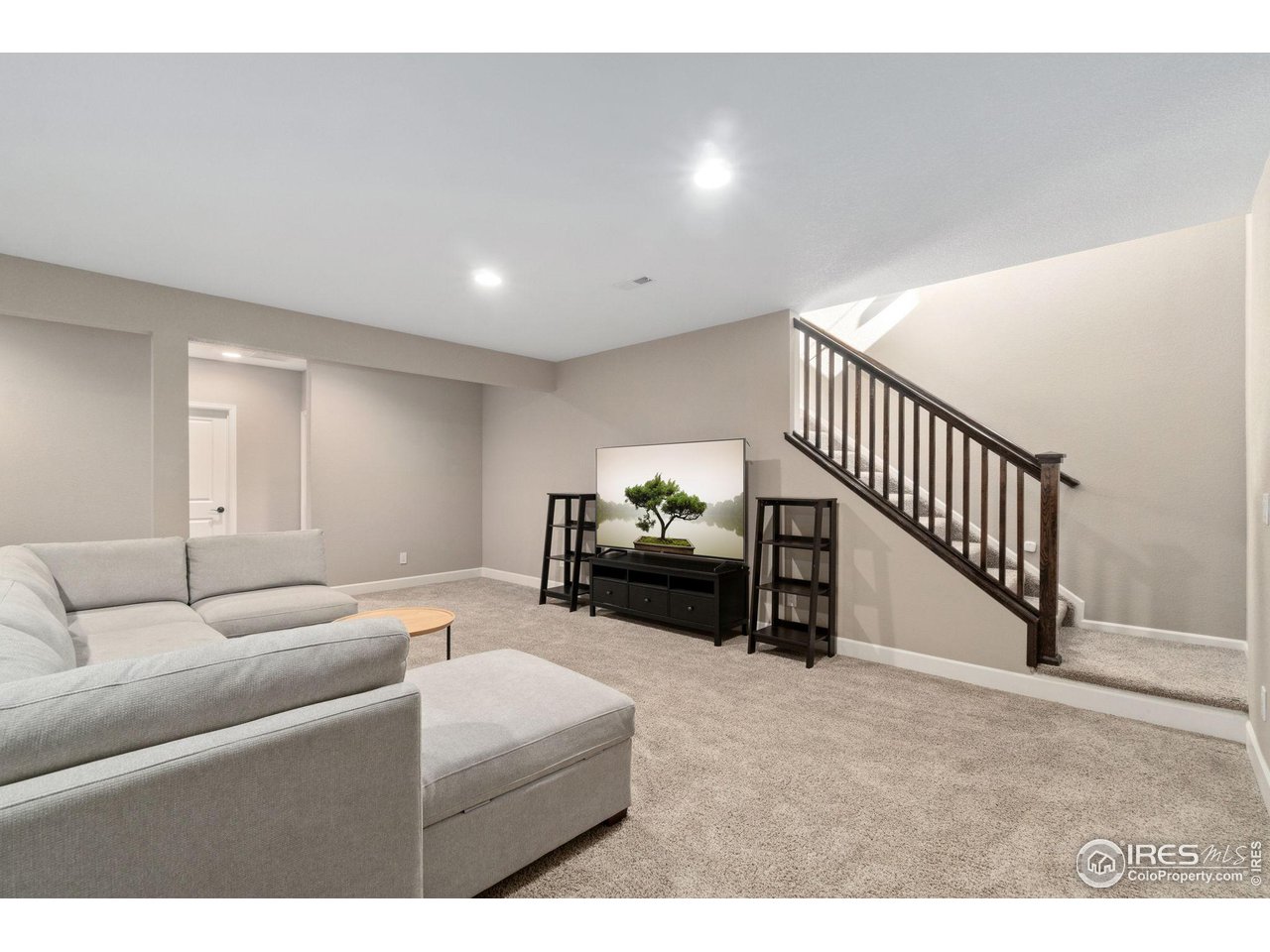 15841 Josephine Cir W