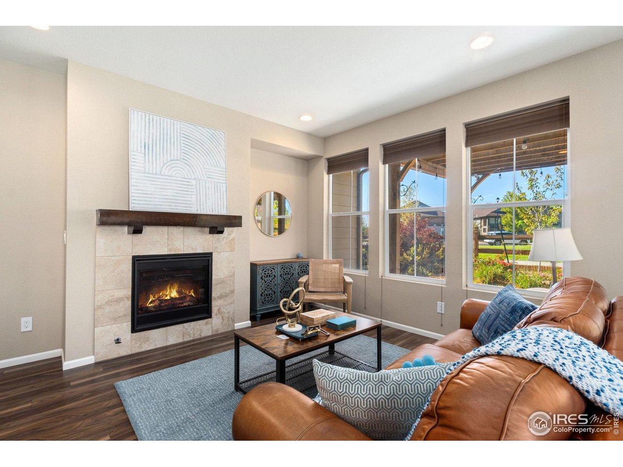 15841 Josephine Cir W