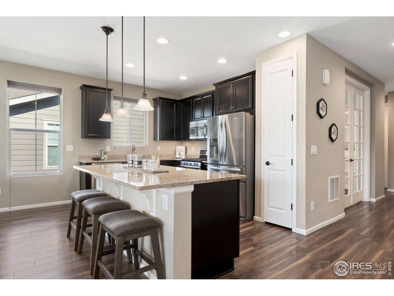 15841 Josephine Cir W