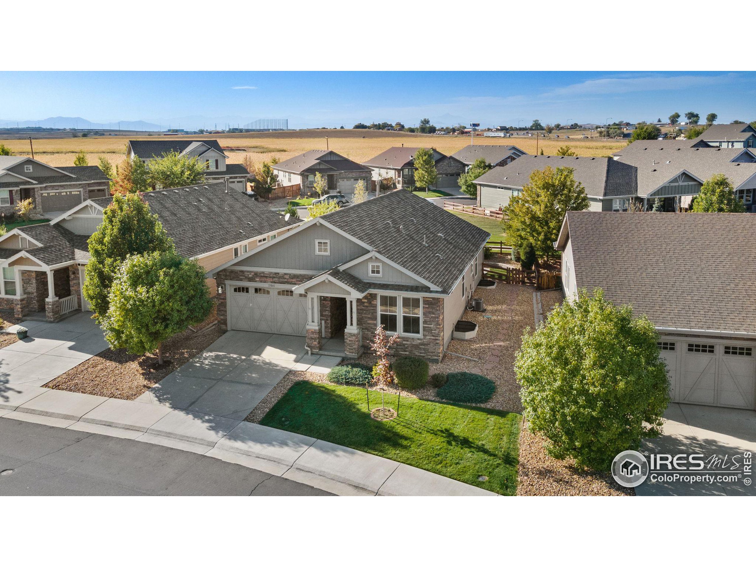 15841 Josephine Cir W