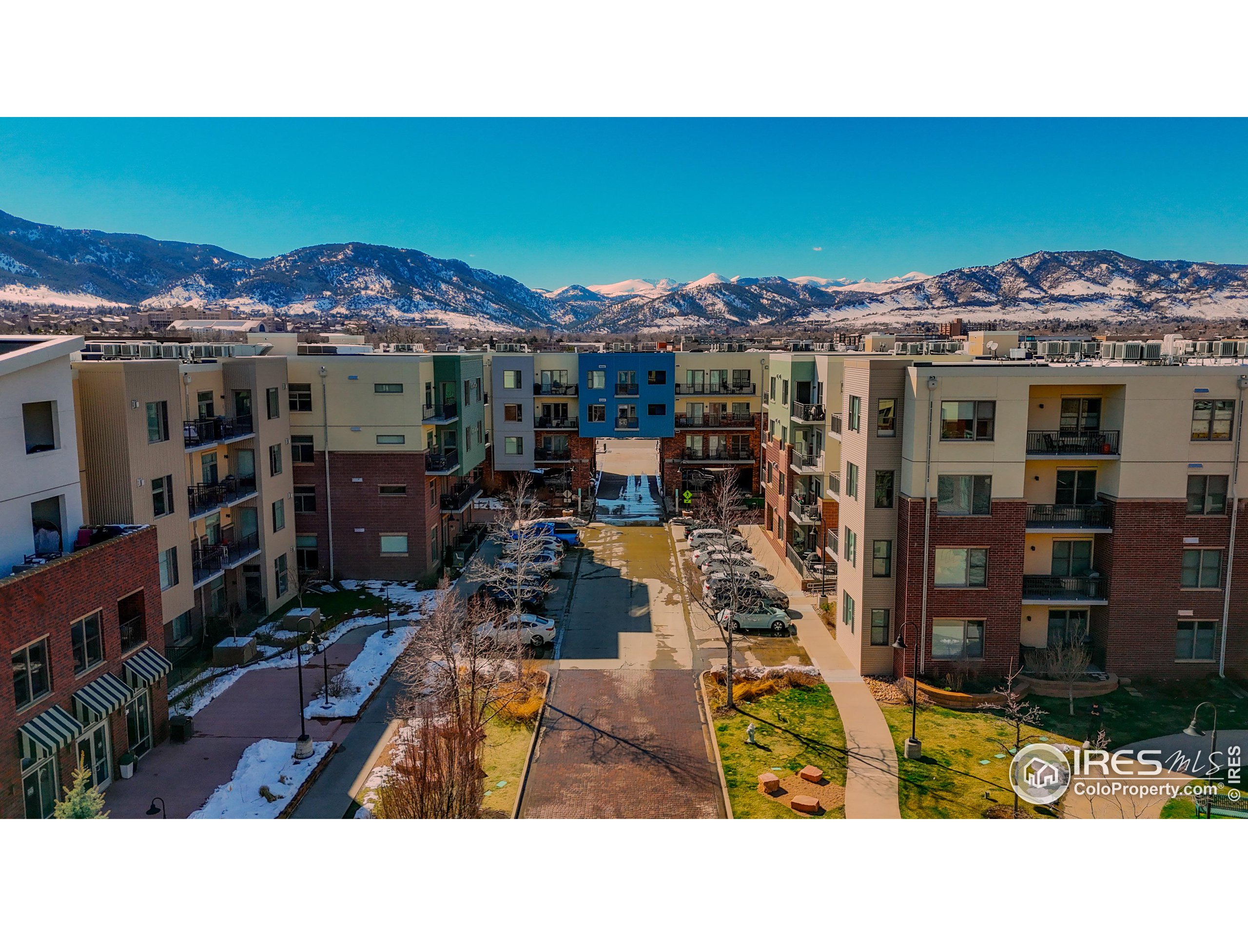 3701 Arapahoe Ave 317