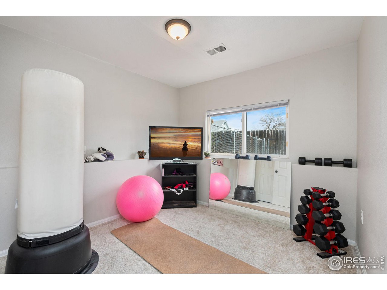 1537 San Juan Cir