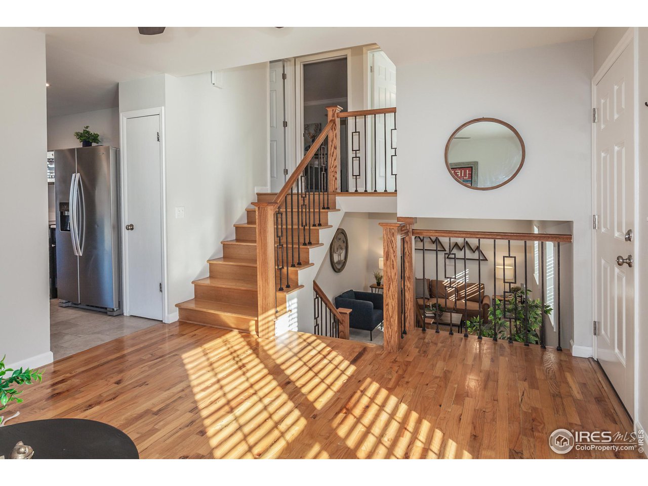 4413 Warbler Dr