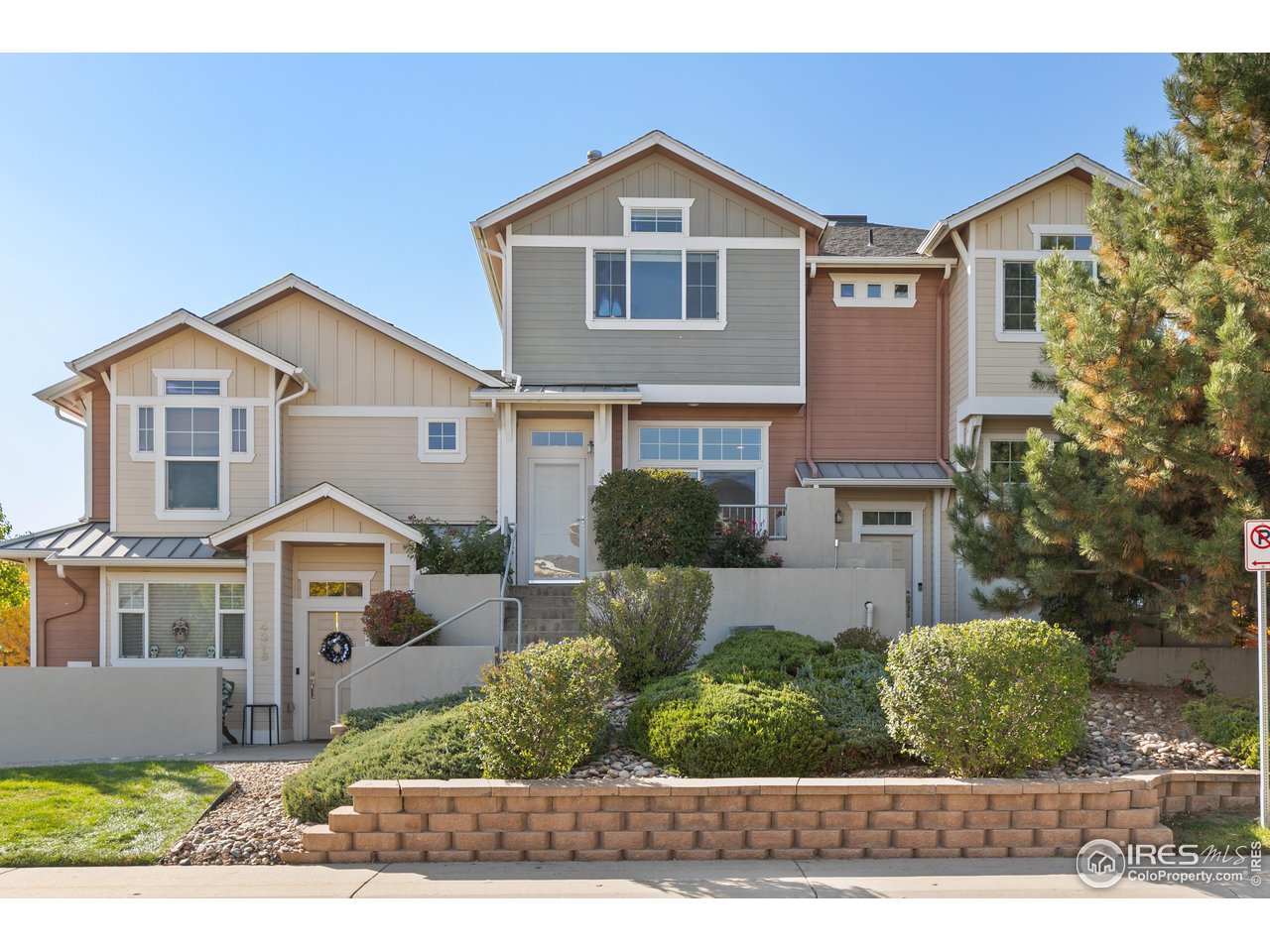 4220 Riley Dr