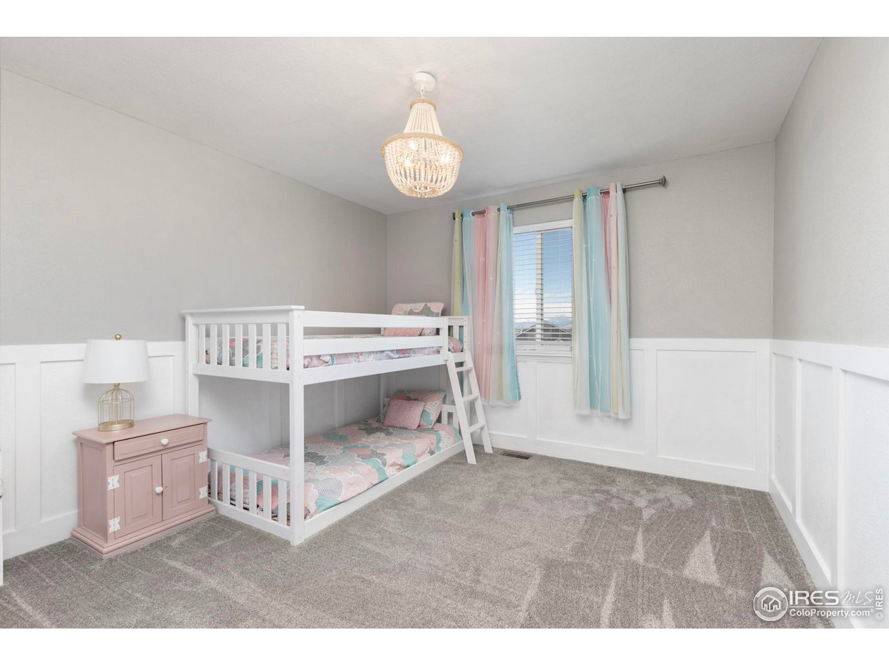 723 Vermilion Peak Ct